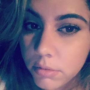 Meet your Posher, Lianet